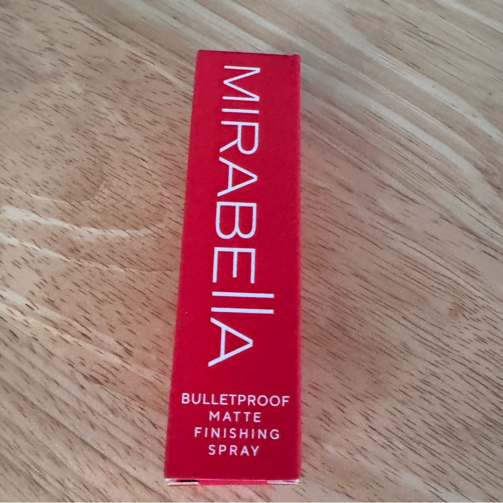 Mirabella bulletproof Matte Finishing Spray